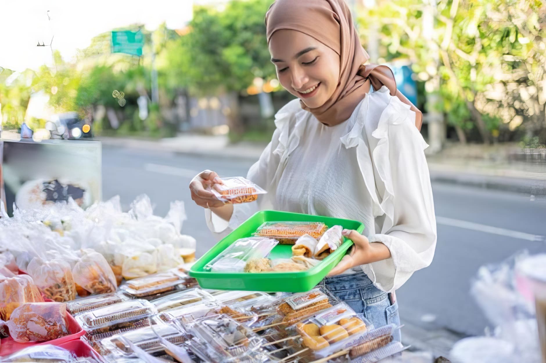 Cara Menikmati Kulineran Tanpa Takut Sakit Diare Lagi 