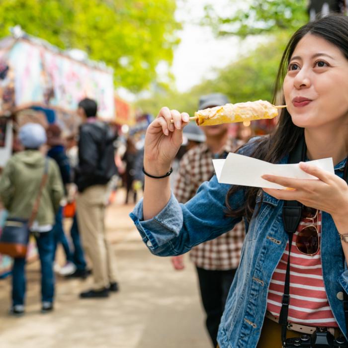 Tetap Sehat, Ini Aturan Penting Saat Berburu Street Food